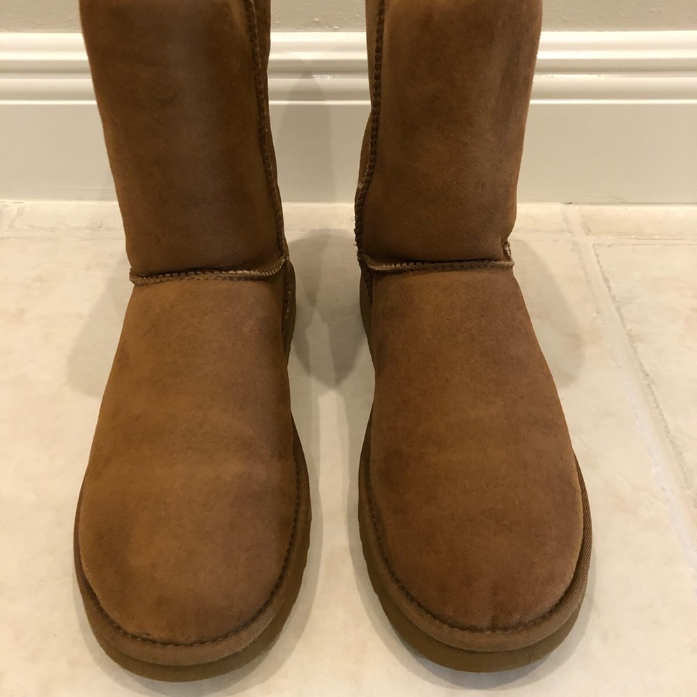 Ugg Classic Short Boot